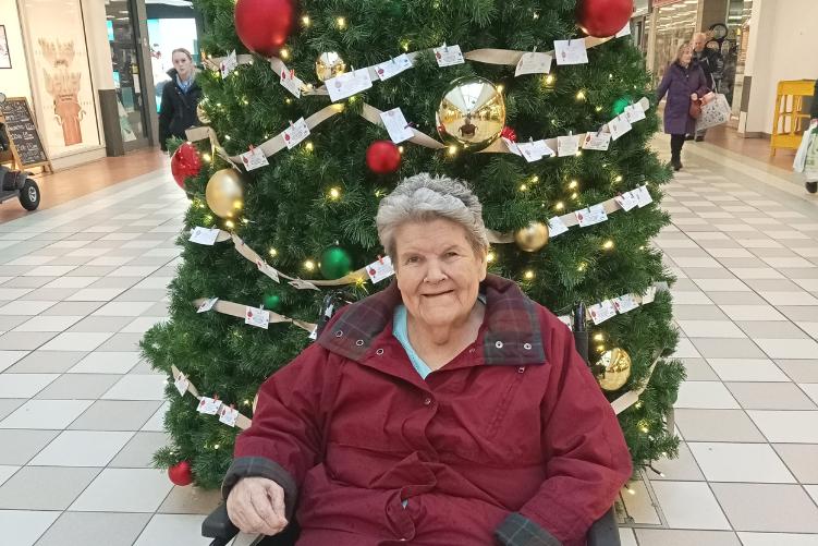 Warrior Park Care Home, Hartlepool, Christmas shopping